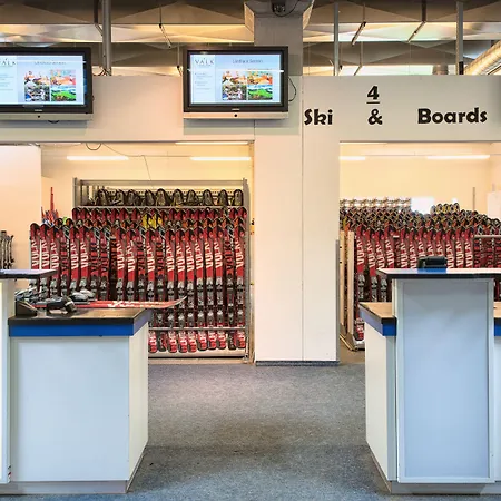 Hamburg-wittenburg Der Valk Отель 4*