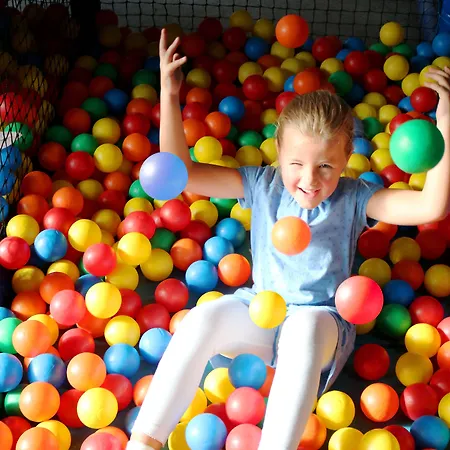 Hamburg-wittenburg Der Valk Виттенбург