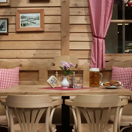 Hamburg-wittenburg Der Valk 4*