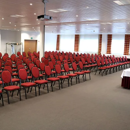 Hamburg-wittenburg Der Valk 4*